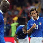 Italien mot Costa Rica